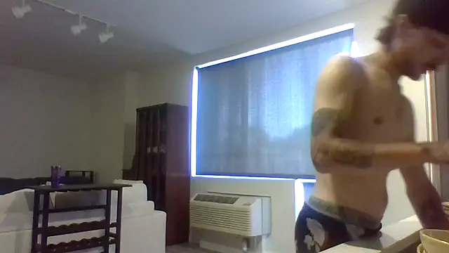 Snapshot of Jbenz420 chatting on 07-17-26, 09:01 Jbenz420 online show from 07-17-26, 09:01
