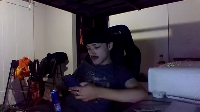 Snapshot of Jbenz420 chatting on 06-27-26, 03:12 Jbenz420 online show from 06-27-26, 03:12
