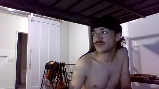Snapshot of Jbenz420 chatting on 07-08-26, 05:46 Jbenz420 online show from 07-08-26, 05:46