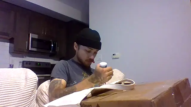 Snapshot of Jbenz420 chatting on 07-23-26, 05:09 Jbenz420 online show from 07-23-26, 05:09