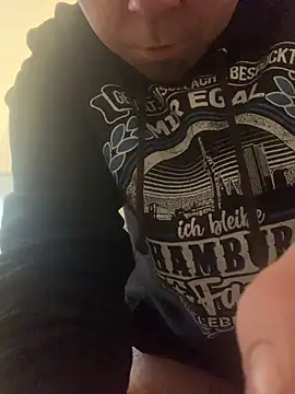 GeilerHSVFAN1989 online show from 10-23-25, 08:24