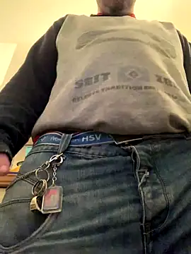 GeilerHSVFAN1989 online show from 11-15-25, 04:00