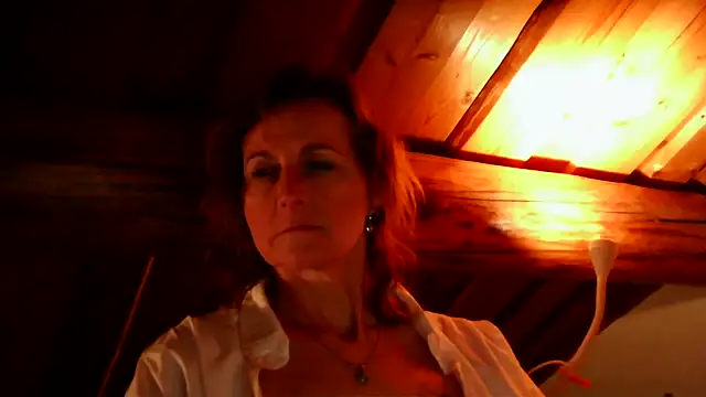 Valinella online show from 03-25-26, 08:30