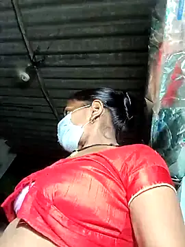 Snapshot of Hot-honi chatting on 10-07-25, 12:50 Hot-honi online show from 10-07-25, 12:50