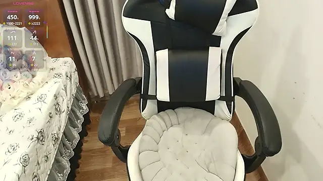 Bae Gigii online show from 03-22-26, 11:34