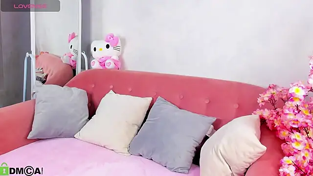 Lynn Martin online show from 10-07-25, 01:06