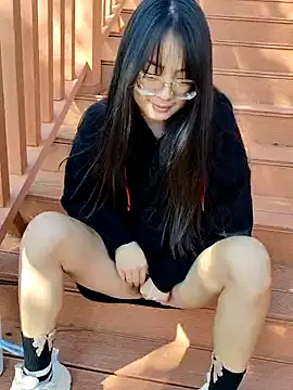 shaoshao-7758 online show from 11-20-25, 04:02