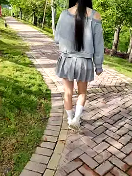 Snapshot of shaoshao-7758 chatting on 05-07-26, 12:37 shaoshao-7758 online show from 05-07-26, 12:37