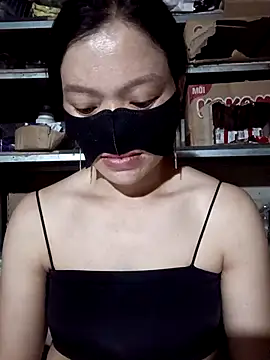 Snapshot of liss-su chatting on 09-22-25, 03:51 liss-su online show from 09-22-25, 03:51