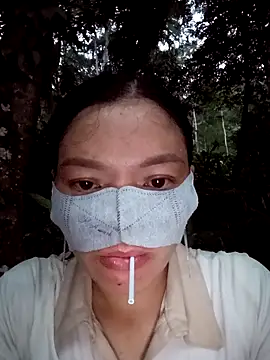 Snapshot of liss-su chatting on 10-03-25, 11:01 liss-su online show from 10-03-25, 11:01