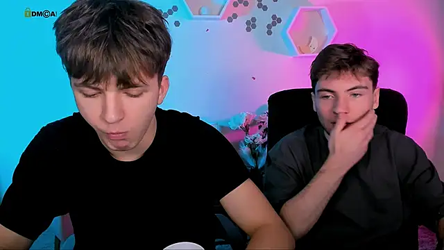 travis wolf  online show from 12-04-25, 07:57