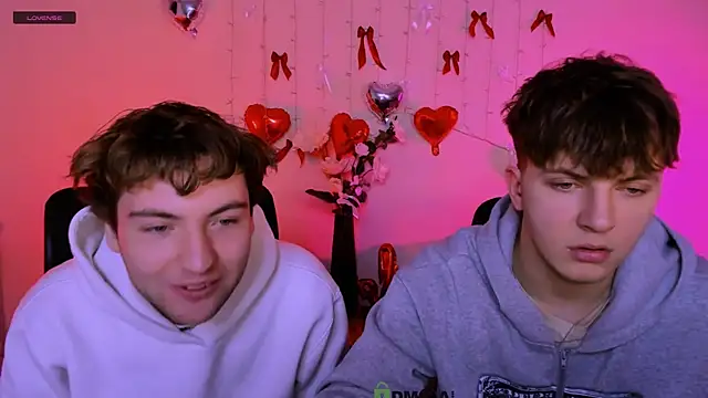 travis wolf  online show from 02-21-26, 09:44