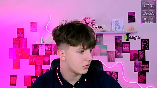 travis wolf  online show from 04-08-26, 08:27