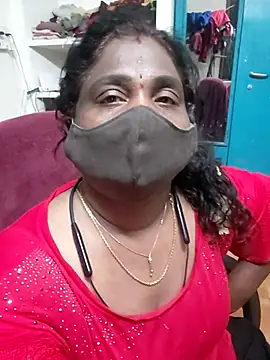 Snapshot of Tamil_Kavitha10 chatting on 04-21-26, 10:16 Tamil Kavitha10 online show from 04-21-26, 10:16