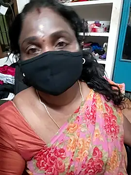 Snapshot of Tamil_Kavitha10 chatting on 07-24-26, 06:37 Tamil Kavitha10 online show from 07-24-26, 06:37