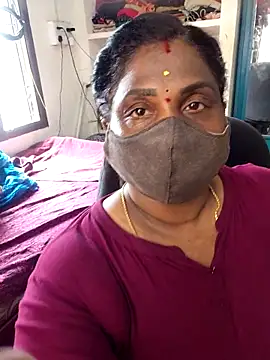 Snapshot of Tamil_Kavitha10 chatting on 05-19-26, 09:27 Tamil Kavitha10 online show from 05-19-26, 09:27