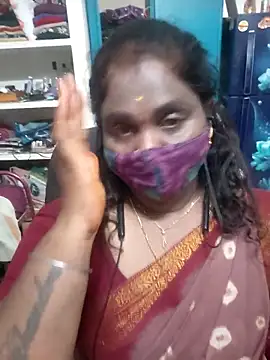 Snapshot of Tamil_Kavitha10 chatting on 04-25-26, 06:38 Tamil Kavitha10 online show from 04-25-26, 06:38