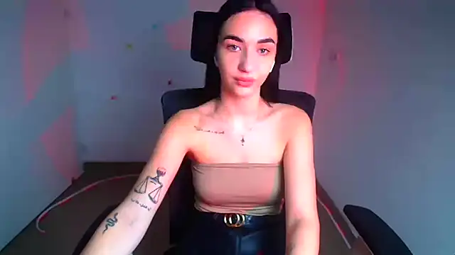 Bella Night4 online show from 10-14-25, 05:52