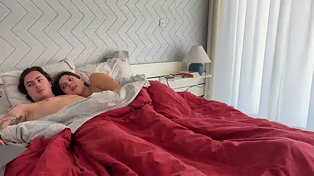 Cam-FrenchKiss online show from 09-23-25, 12:01