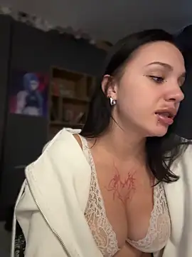 Snapshot of VendiMur chatting on 01-17-26, 02:04 VendiMur online show from 01-17-26, 02:04