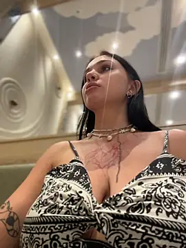 Snapshot of VendiMur chatting on 02-20-26, 06:26 VendiMur online show from 02-20-26, 06:26