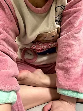 Winnie-1016 online show from 01-19-26, 10:41