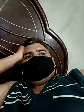 Snapshot of Manjit009 chatting on 12-20-25, 05:16 Manjit009 online show from 12-20-25, 05:16