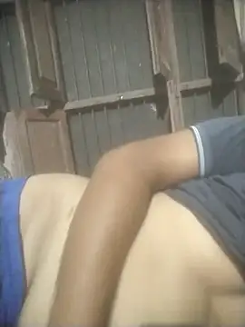 Snapshot of Manjit009 chatting on 09-12-25, 05:24 Manjit009 online show from 09-12-25, 05:24