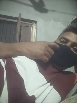 Snapshot of Manjit009 chatting on 10-20-25, 06:30 Manjit009 online show from 10-20-25, 06:30