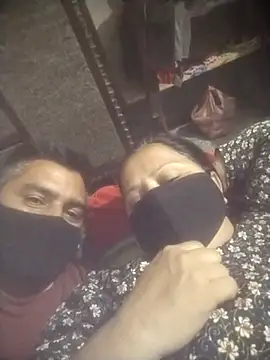 Snapshot of Manjit009 chatting on 11-18-25, 04:54 Manjit009 online show from 11-18-25, 04:54