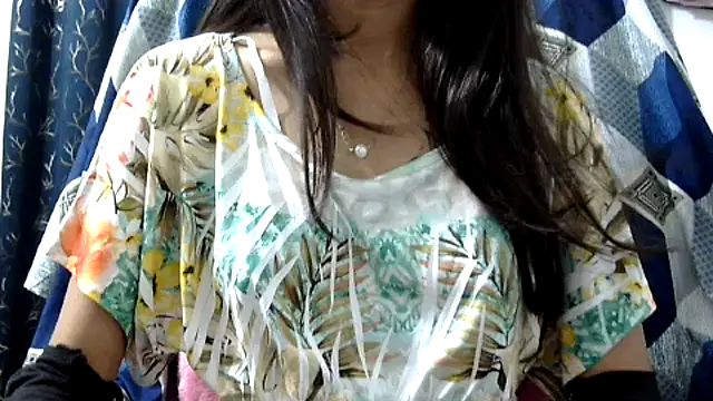 Riva arora01 online show from 02-27-26, 10:48