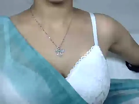 Riva arora01 online show from 11-16-25, 11:04