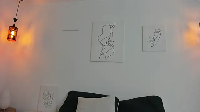 Snapshot of kaylajhonnes6 chatting on 10-18-25, 02:08 kaylajhonnes6 online show from 10-18-25, 02:08