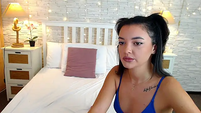 Snapshot of JasminLevi chatting on 09-19-25, 04:49 JasminLevi online show from 09-19-25, 04:49