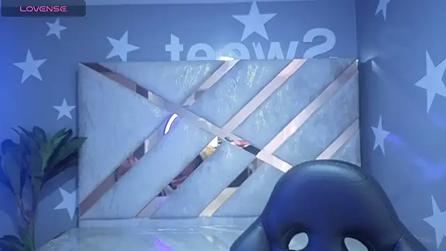 Snapshot of Candy_kush_t chatting on 02-23-26, 09:04 Candy kush t online show from 02-23-26, 09:04