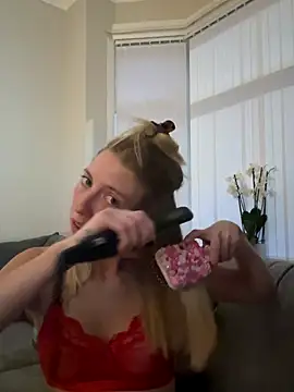 CheekyChelseaX online show from 10-07-25, 05:47