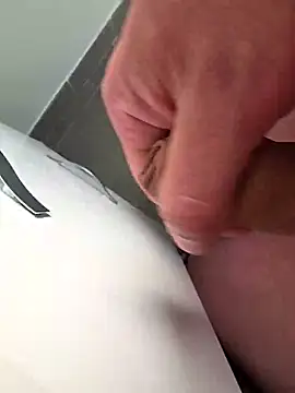 NuclearValue40 online show from 04-15-26, 05:28