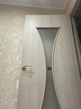 Snapshot of Farida06 chatting on 10-16-25, 06:38 Farida06 online show from 10-16-25, 06:38