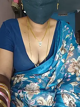 Snapshot of SindhuHappy chatting on 06-10-26, 12:12 SindhuHappy online show from 06-10-26, 12:12