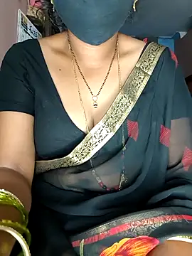 Snapshot of SindhuHappy chatting on 05-03-26, 11:52 SindhuHappy online show from 05-03-26, 11:52