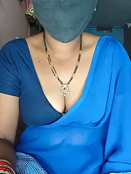 Snapshot of SindhuHappy chatting on 06-27-26, 11:44 SindhuHappy online show from 06-27-26, 11:44