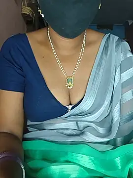 Snapshot of SindhuHappy chatting on 07-28-26, 11:48 SindhuHappy online show from 07-28-26, 11:48