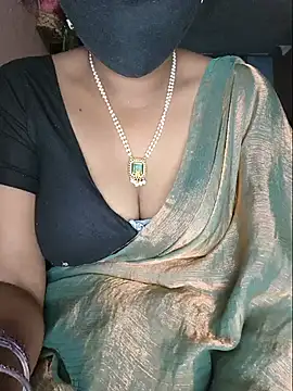 Snapshot of SindhuHappy chatting on 07-31-26, 11:57 SindhuHappy online show from 07-31-26, 11:57