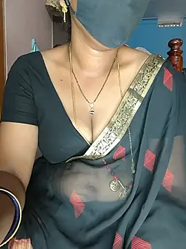 Snapshot of SindhuHappy chatting on 05-15-26, 11:36 SindhuHappy online show from 05-15-26, 11:36