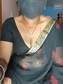Snapshot of SindhuHappy chatting on 05-15-26, 11:03 SindhuHappy online show from 05-15-26, 11:03
