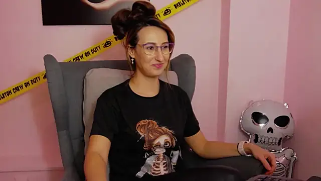 LysAd online show from 10-28-25, 04:17