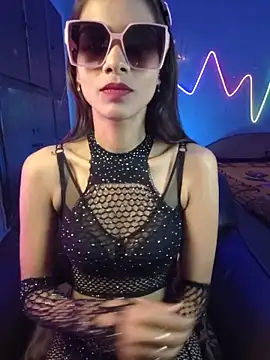 Snapshot of royeoy22 chatting on 03-28-26, 07:26 royeoy22 online show from 03-28-26, 07:26