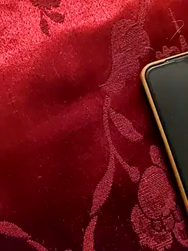 royeoy22 online show from 11-09-25, 11:47