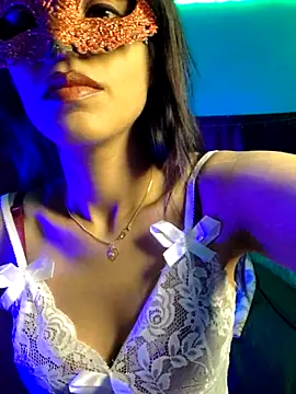 royeoy22 online show from 10-23-25, 11:42