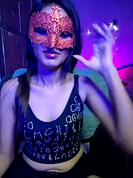 royeoy22 online show from 09-13-25, 01:00